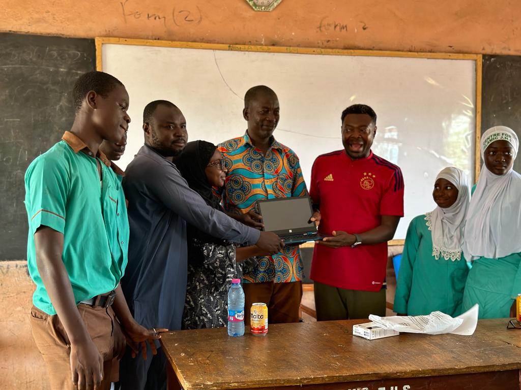 Center for Islamic High School, in YENDI, NORTHERN GHANA.. Fr. Dominic donating a laptop to the school on behalf of HopE Ghana